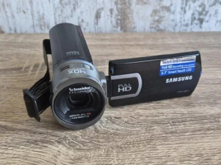 digitalna-videokamera-samsung-hmx-q20-kompletne-balenie