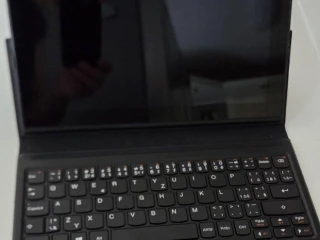 tablet-s-klavesnicou