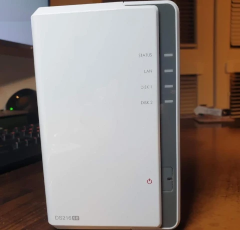 nas-synology-ds216se-big-1
