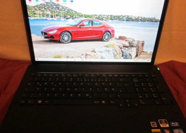 164-i7-2670qm16gb-ssd-500gb-nvidia-gt540m-2gb-big-3