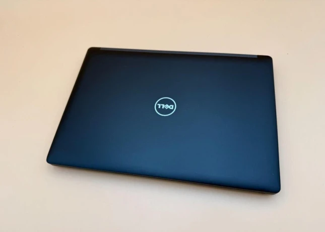 dotykovy-dell-latitude-5280-i5-7200u-16gb-ram-480gb-ssd-big-1