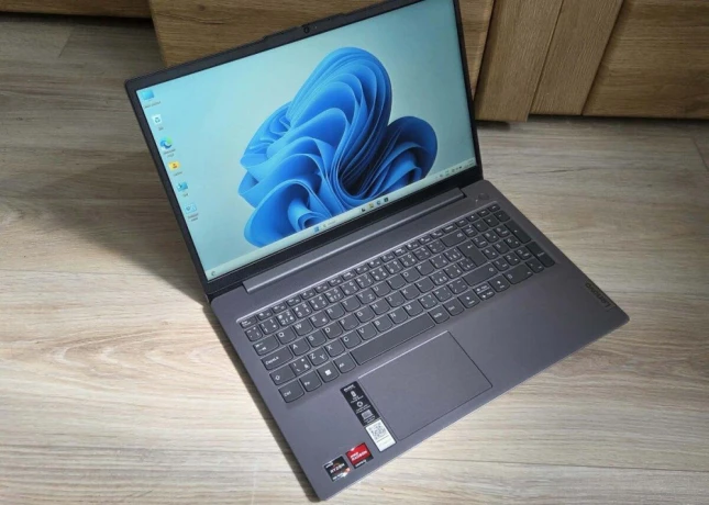 lenovo-idepad-slim-3-ryzen-3-7320u8gb512gbw11zarukaobal-big-1