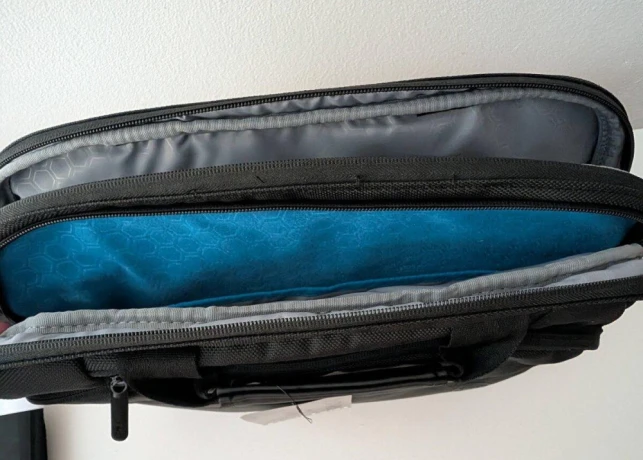 taska-na-notebook-dell-pro-briefcase-14-po1420c-big-1