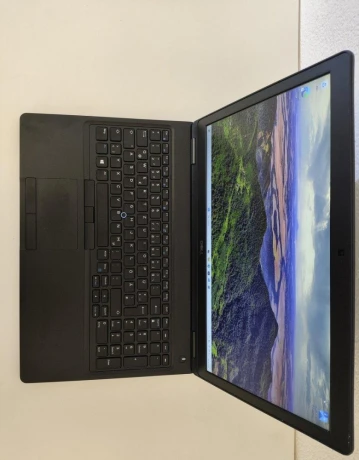 dell-precision-3530-intel-core-i5-8-gen-geforce-mx130-big-3