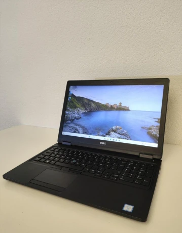 dell-latitude-5580-intel-core-i7-hq-geforce-940mx-16-g-big-2