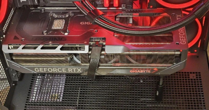 ryzen-7-9850x3drtx-508032gb-ddr5ssd-big-3