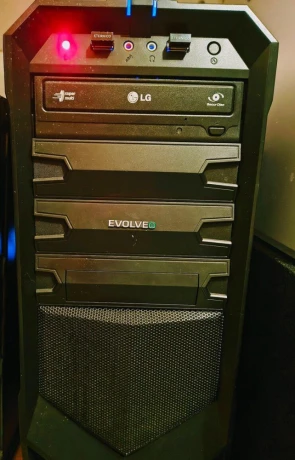 herny-pc-i7-2600-gtx-1060-6-gb-20-gb-ram-ssd-1-tb-hd-big-0