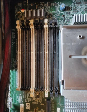 hp-proliant-dl380-g7-big-3