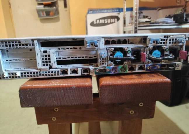 hp-proliant-dl380-g7-big-1