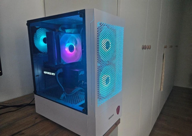 herny-ryzen-r7-5800x-rtx-3070-16gb-ddr4-512gb-m2-win-11-big-1