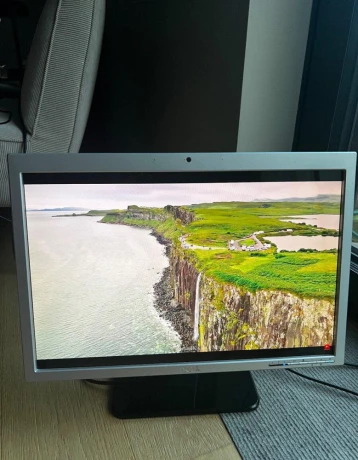 dell-sp2208wfpt-22-monitor-big-0