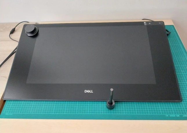 dell-canvas-27-pero-totem-graficky-dotykovy-displej-big-0