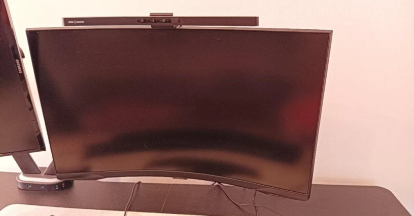 samsung-odyssey-neo-g7-big-0