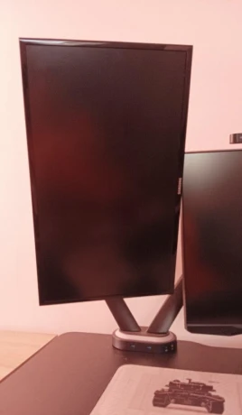 samsung-odyssey-neo-g7-big-1