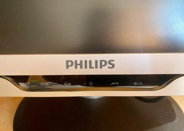 monitor-philips-22-big-2