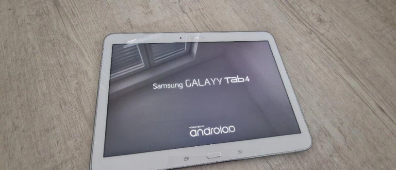 tablet-samsung-galaxy-tab4-big-1