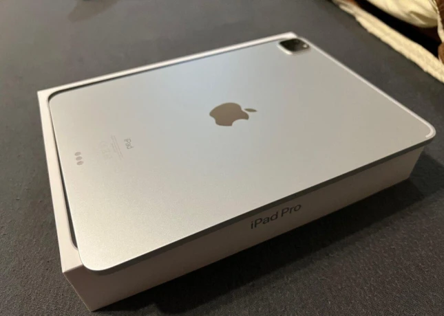 ipad-pro-m1-128-gb-wifi-11-palcovy-big-3
