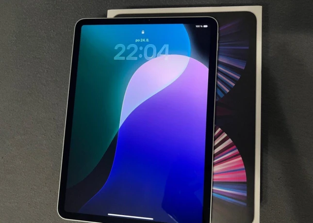 ipad-pro-m1-128-gb-wifi-11-palcovy-big-0