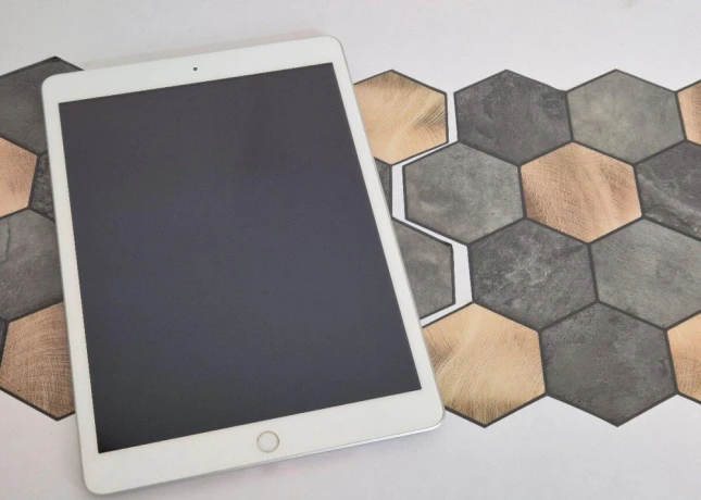 ipad-8th-gen-2020-32gb-wi-fi-cellular-79-bateria-big-1