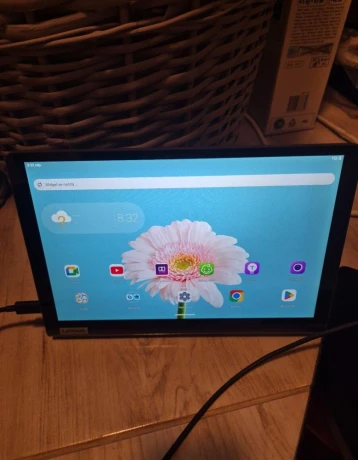 tablet-lenovo-yoda-big-0