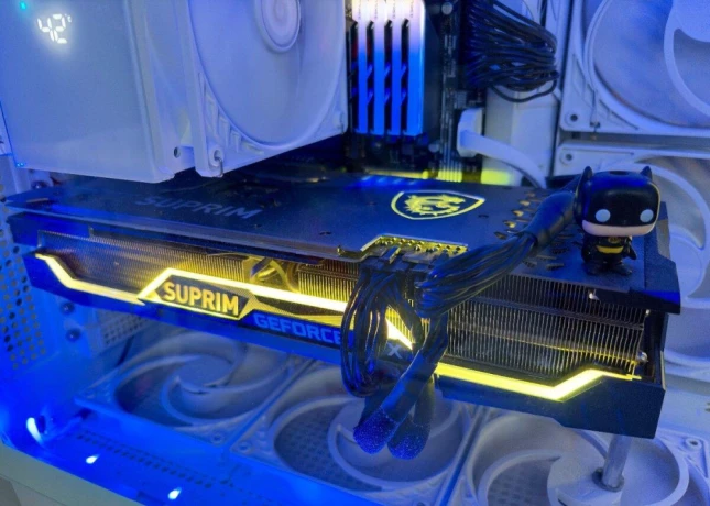 msi-geforce-rtx-3070-suprim-x-8g-lhr-big-1