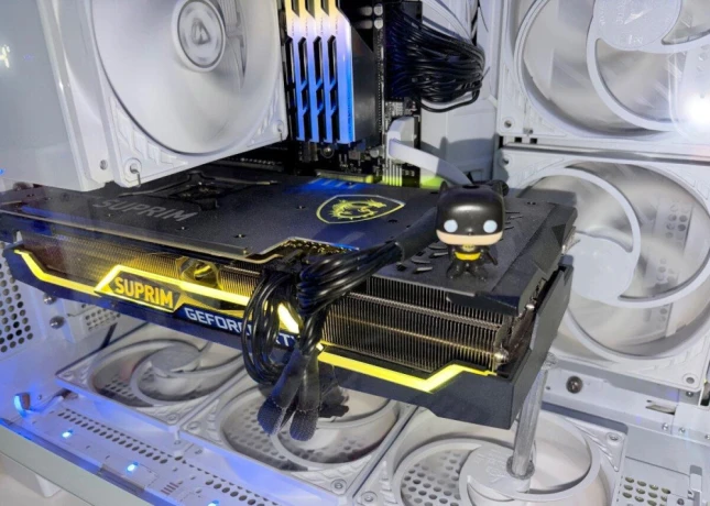 msi-geforce-rtx-3070-suprim-x-8g-lhr-big-3
