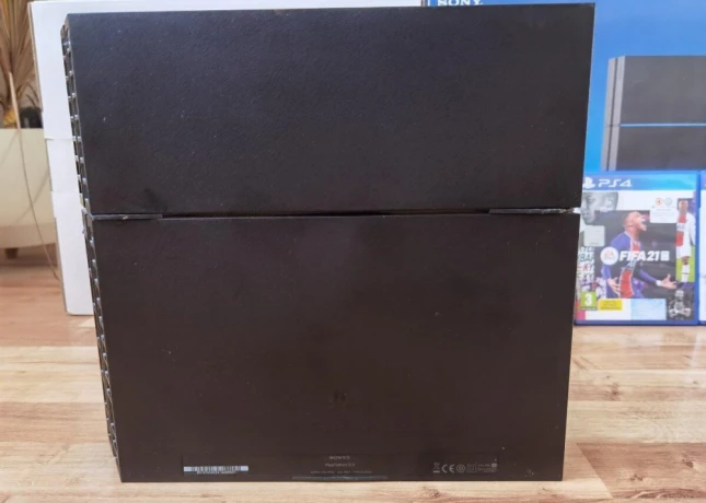 ps4-500-gb-big-2