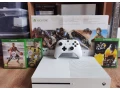 xbox-one-s-1tb-small-0