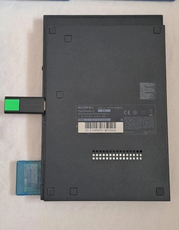 kompletny-balik-3ks-playstation-2-slim-cip-fmcb-krabica-big-3