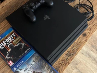 playstation-4-pro-ps4-pro-1tb-2-hry