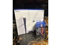 predam-zanovnu-ps5-slim-1tb-mechanika-small-0