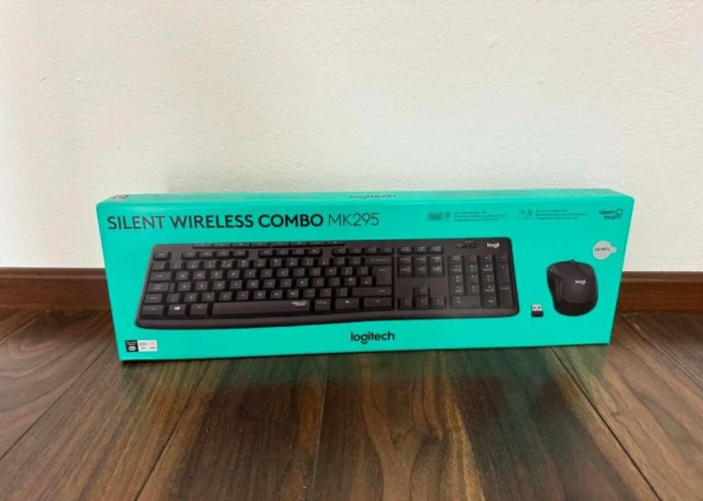 logitech-mk295-silent-wireless-combo-bezdrotovy-set-klavesni-big-1