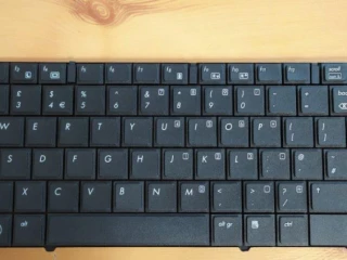 predam-novu-klavesnicu-na-ntb-hp-elitebook-8440p