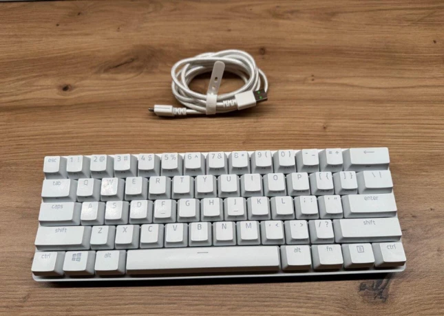 razer-huntsman-mini-purple-switch-big-0
