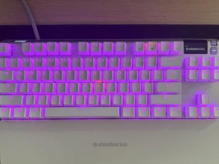 steelseries-apex-7-tkl-ghost-edition