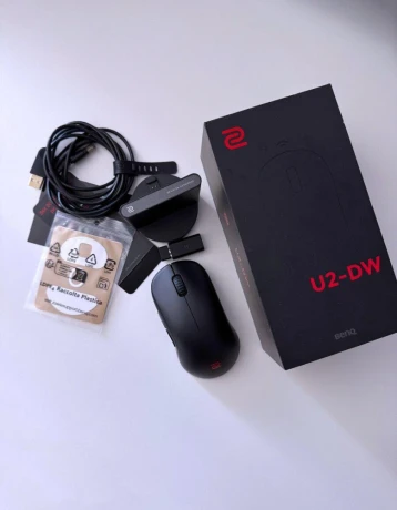 zowie-by-benq-u2-dw-blackv-zaruke-big-0