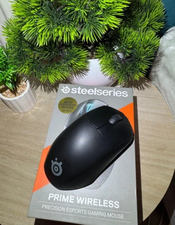 steelseries-prime-wireless-herna-mys-big-1
