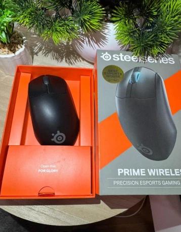 steelseries-prime-wireless-herna-mys-big-3