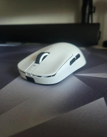 herna-mys-vxe-r1-pro-big-1