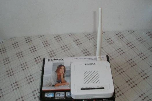 wifi-router-edimax-big-0