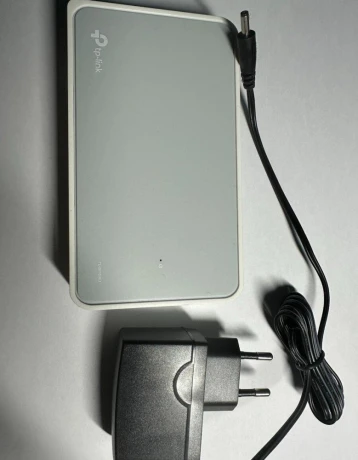 tp-link-tl-sf1008d-big-0