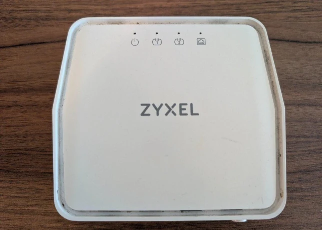 modem-zyxel-vmg4005-b50a-big-0