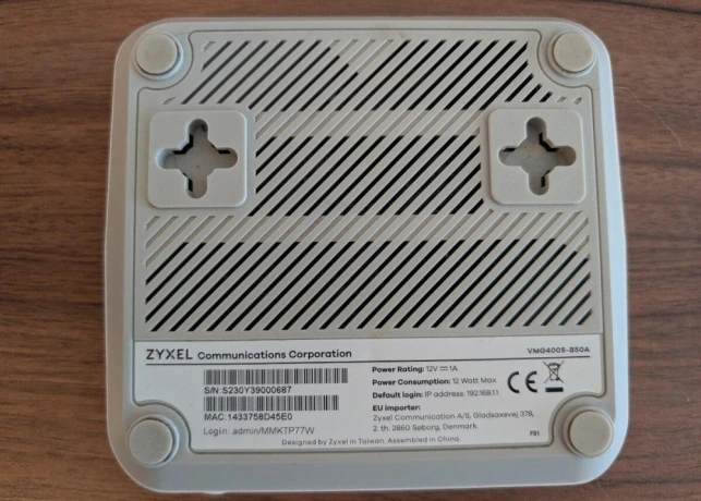 modem-zyxel-vmg4005-b50a-big-2