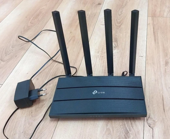 wi-fi-router-modem-tp-link-archer-c6-big-0