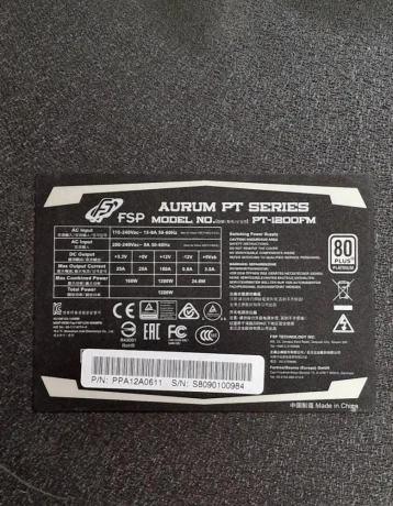 fsp-aurum-pt-1200fm-plne-modularny-zdroj-80-platinum-1200w-big-1