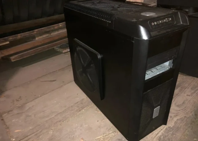 pc-skrinka-chieftec-big-1