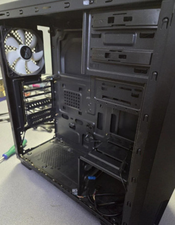 zalman-z1-neo-big-1