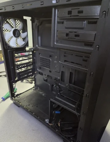zalman-z1-neo-big-1