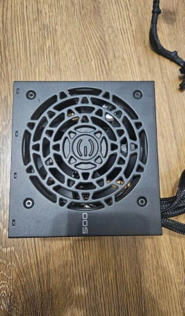 zdroj-500w-80-gold-evga-big-2