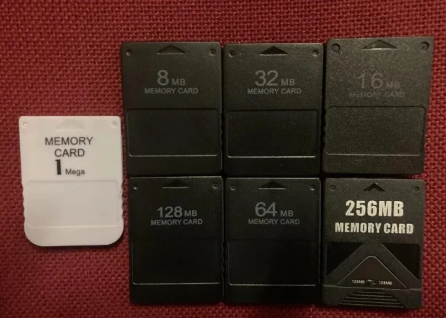 ponukam-na-predaj-pamatovu-kartu-memory-card-na-playstatio-big-0